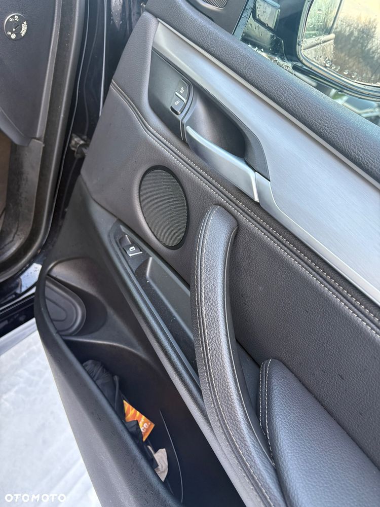 BMW X5 xDrive30d - 28