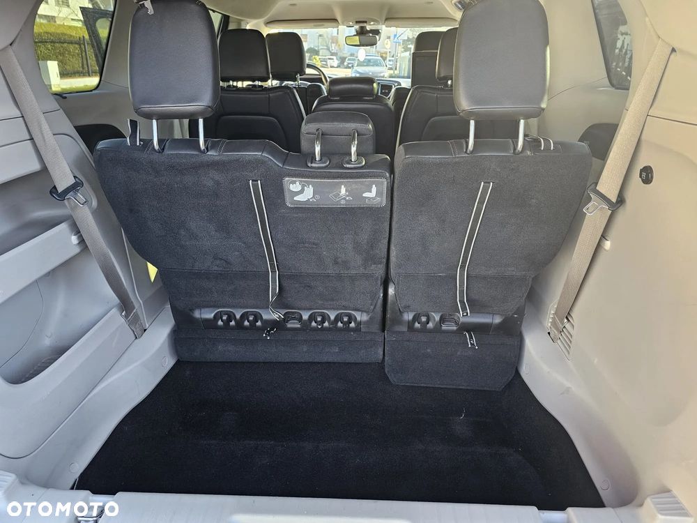 Chrysler Pacifica - 15