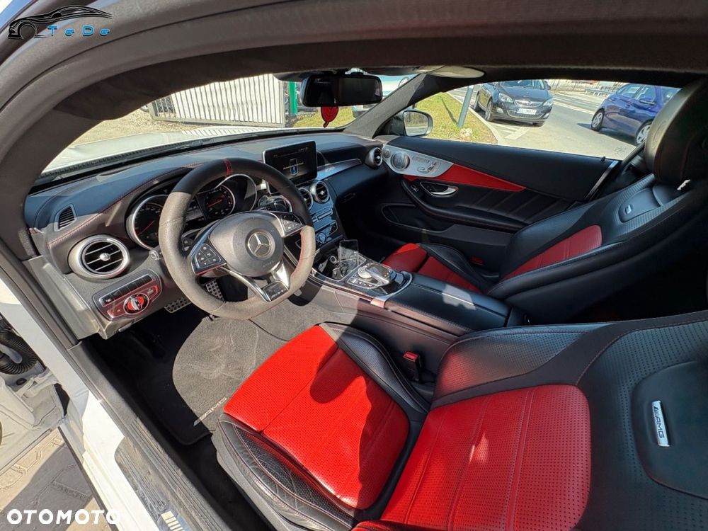 Mercedes-Benz Klasa C AMG 63 S AMG Speedshift 7G-MCT Edition 1 - 31