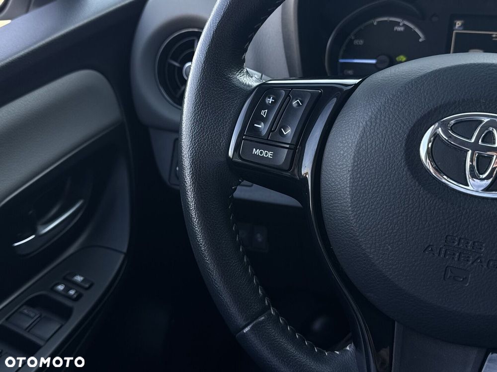 Toyota Yaris - 18