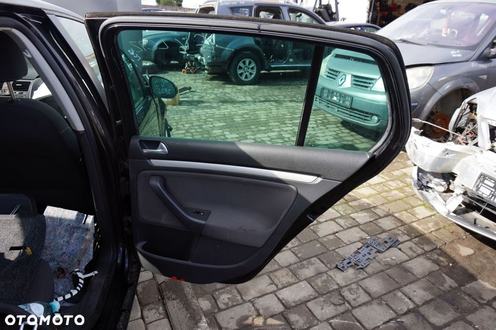 DRZWI TYLNE PRAWE GOLF V 5D HB LC9Z  CZARNY VOLKSWAGEN 2003-2009 - 10