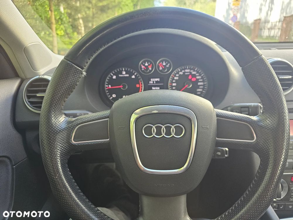 Audi A3 Sportback 2.0 TDI DPF Ambiente - 7