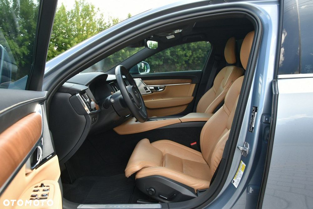 Volvo S90 - 11