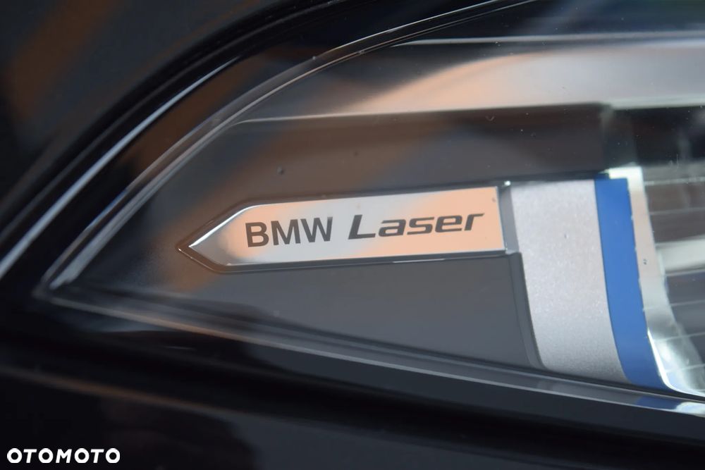 BMW Seria 8 840d xDrive mHEV - 41