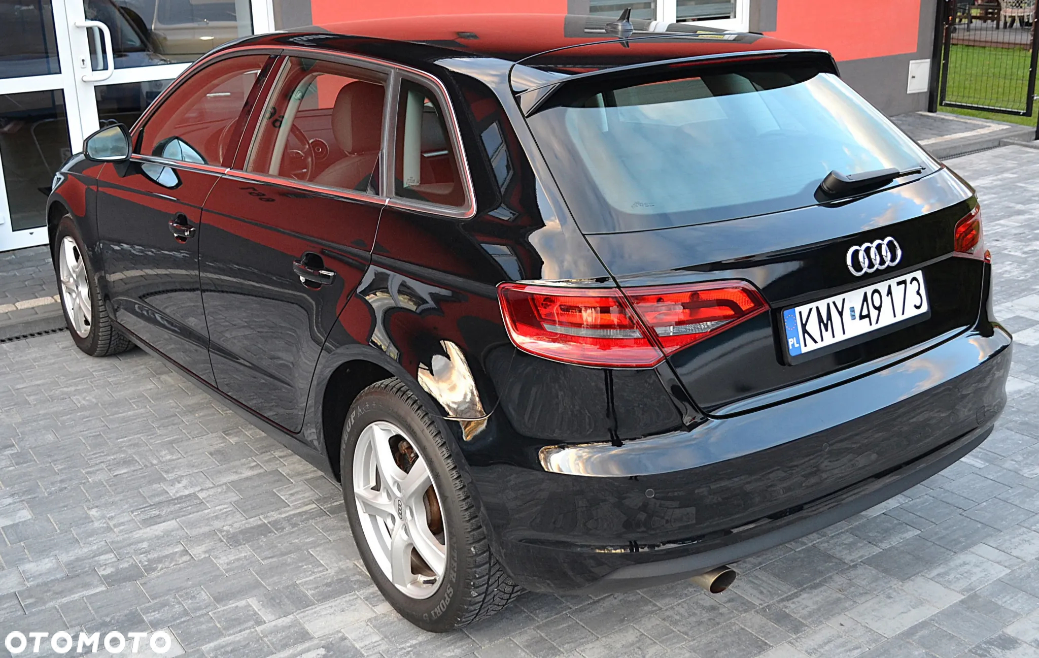 Audi A3 1.6 TDI Sportback (clean diesel) Attraction - 2