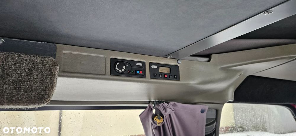 Volkswagen California - 17