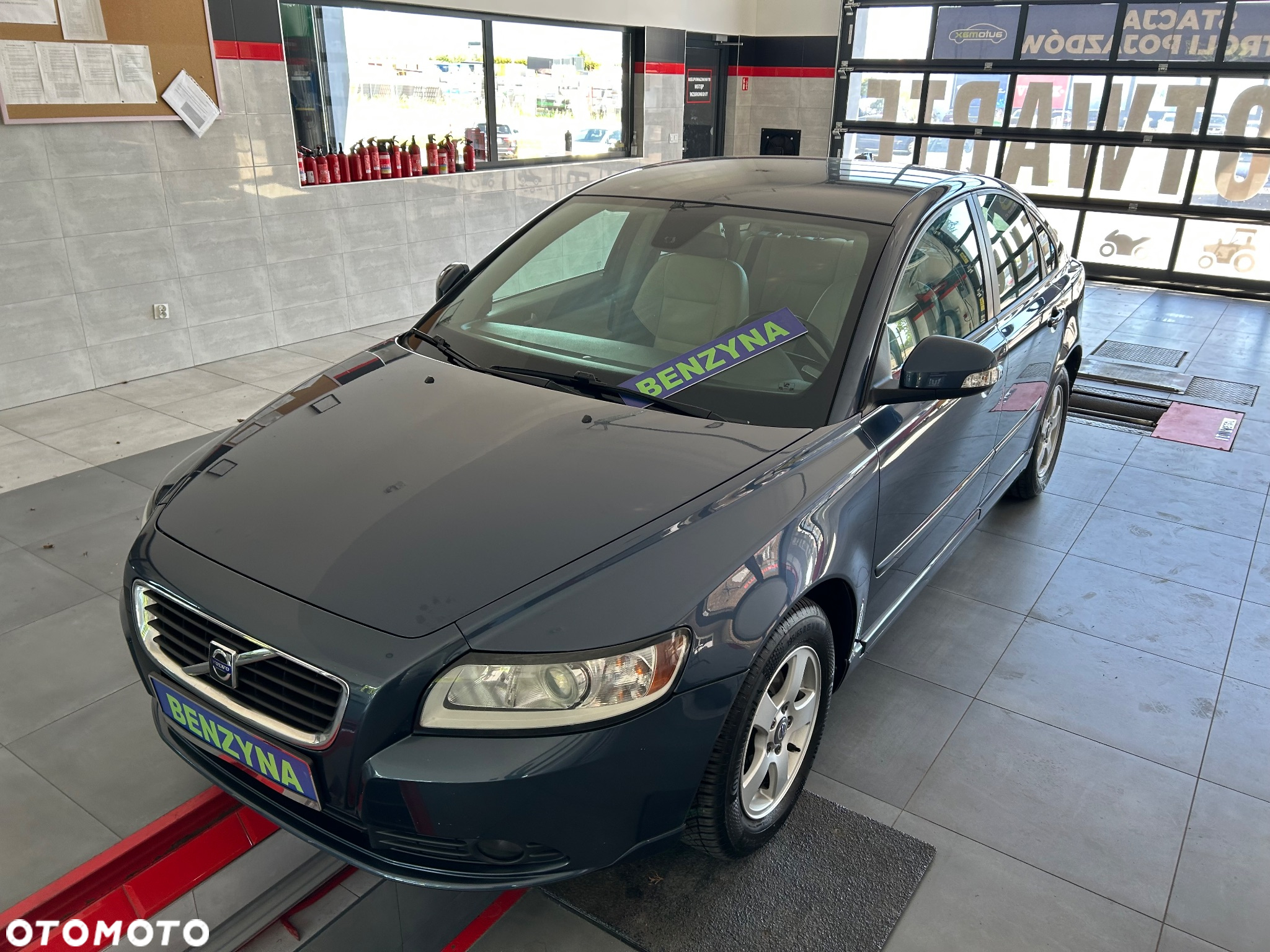 Volvo S40 1.6 Momentum - 2