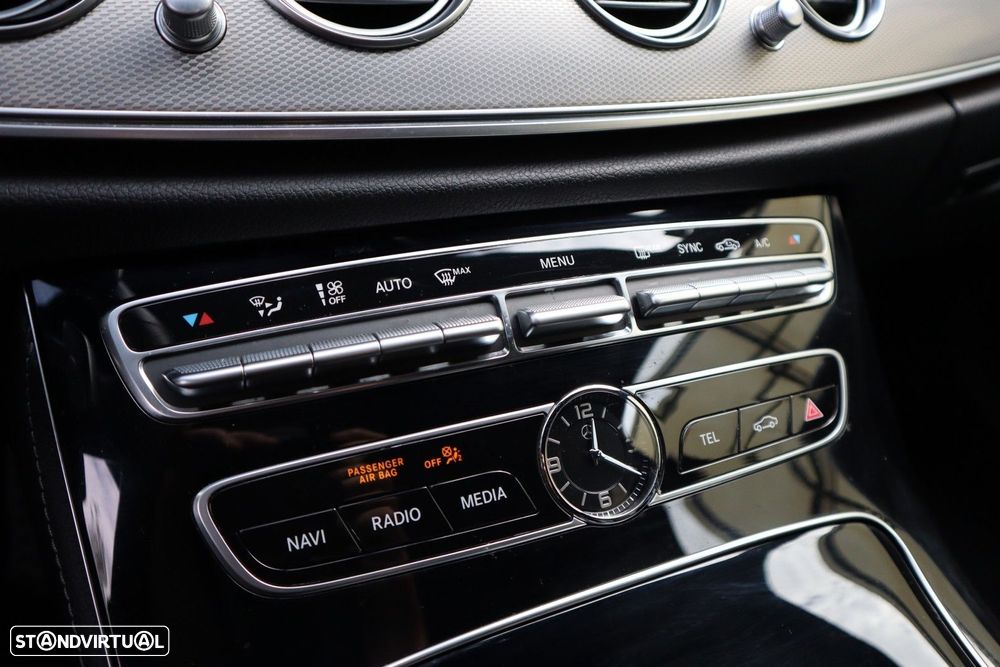 Mercedes-Benz E 220 d AMG 7L - 46