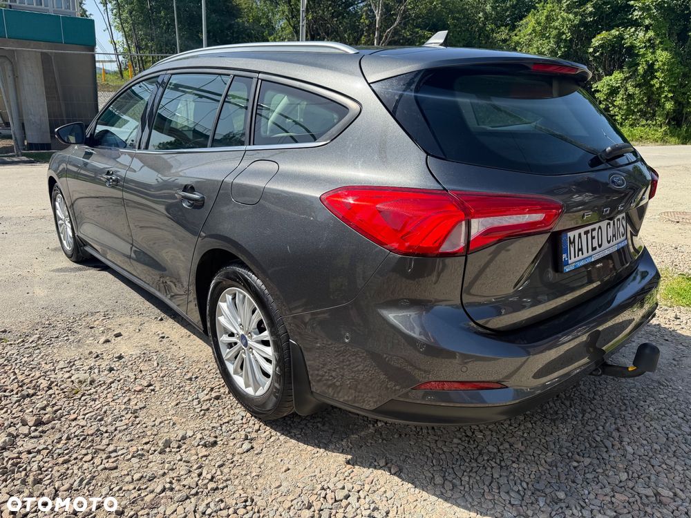 Ford Focus - 18