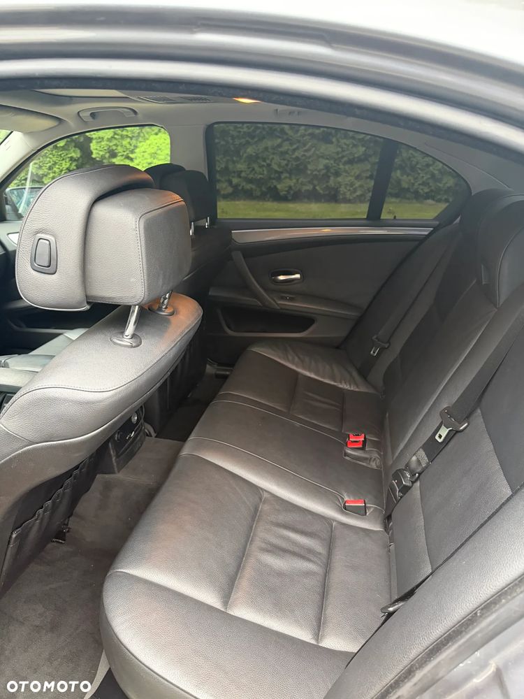 BMW Seria 5 - 10
