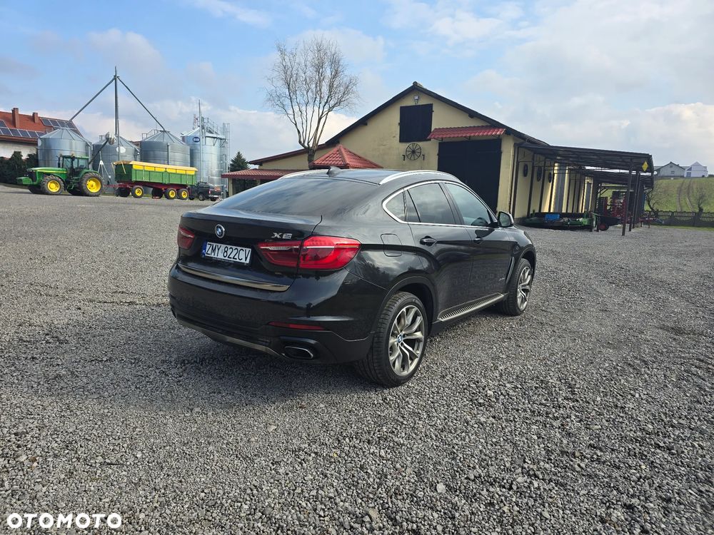 BMW X6 xDrive40d - 4