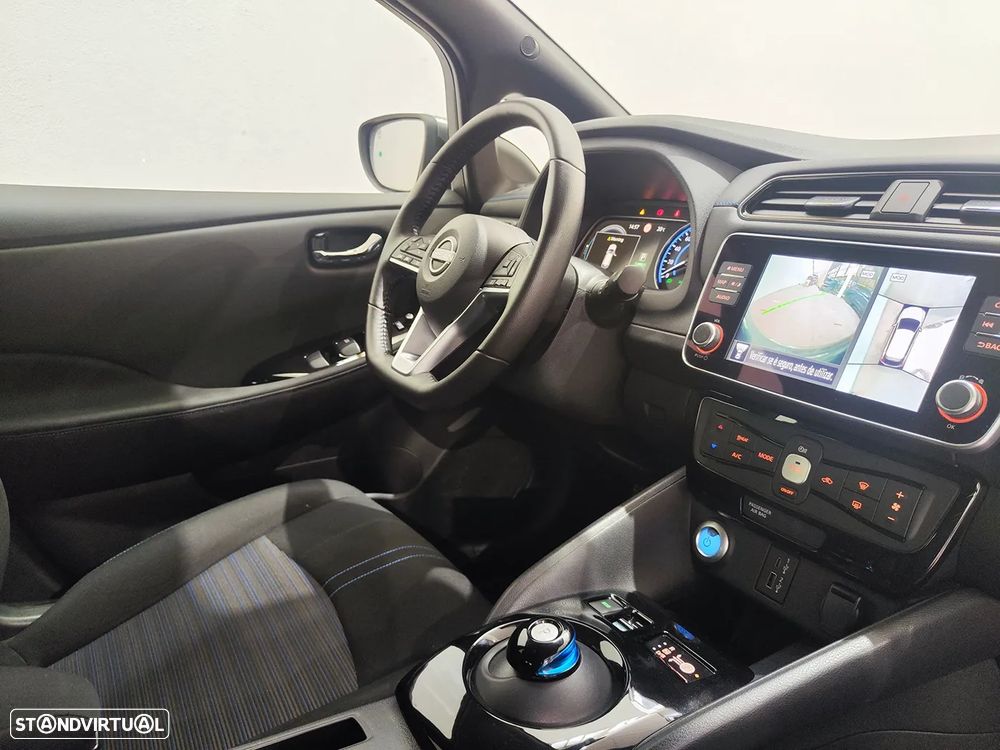 Nissan Leaf N-Connecta - 26