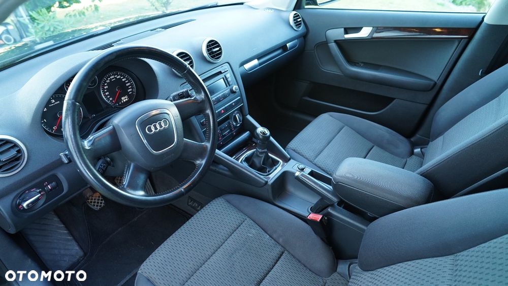 Audi A3 Sportback 2.0 TDI DPF Ambition - 13