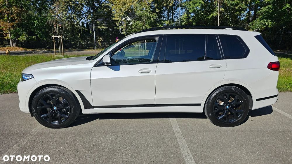 BMW X7 xDrive40i mHEV - 12