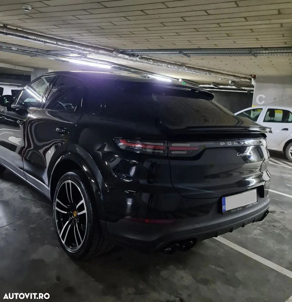 Porsche Cayenne Coupe - 13