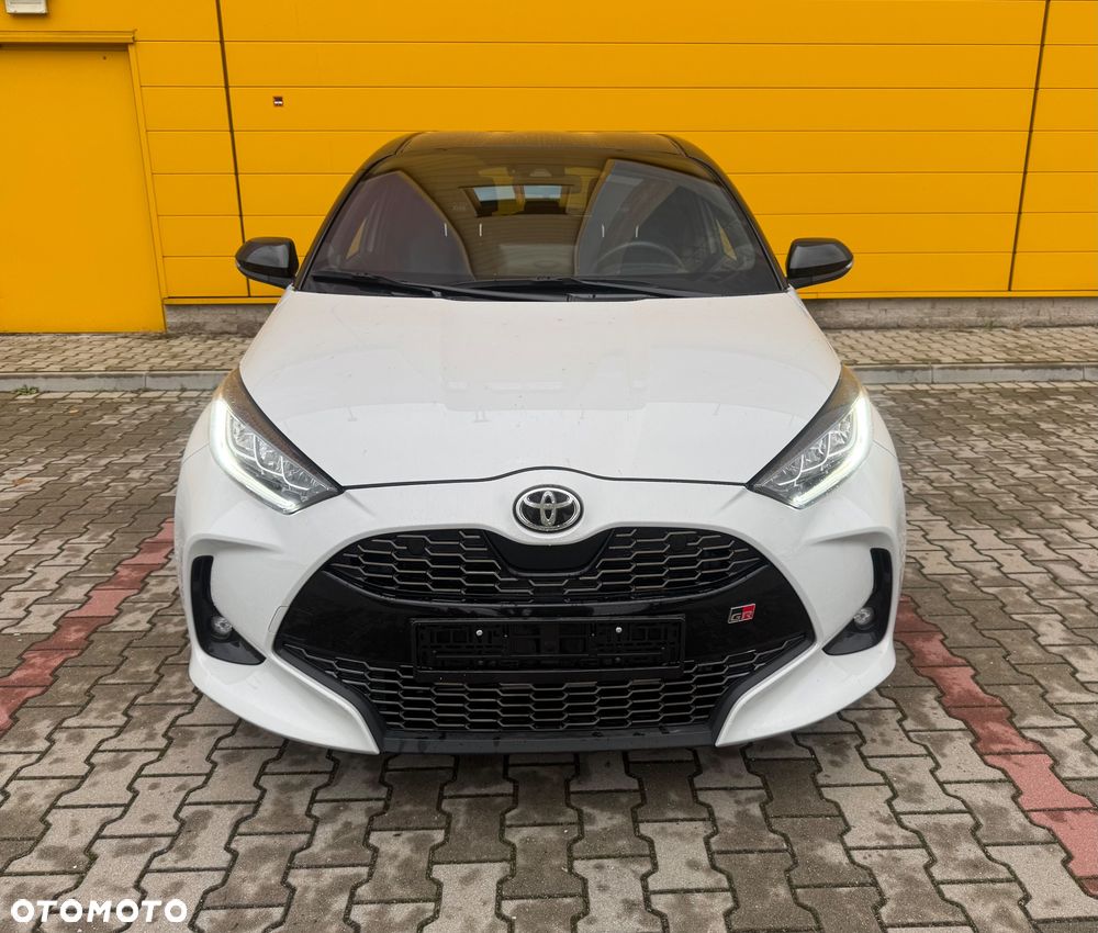 Toyota Yaris 130 1.5 VVT-i GR SPORT - 2