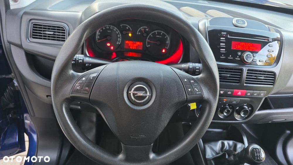 Opel Combo - 21