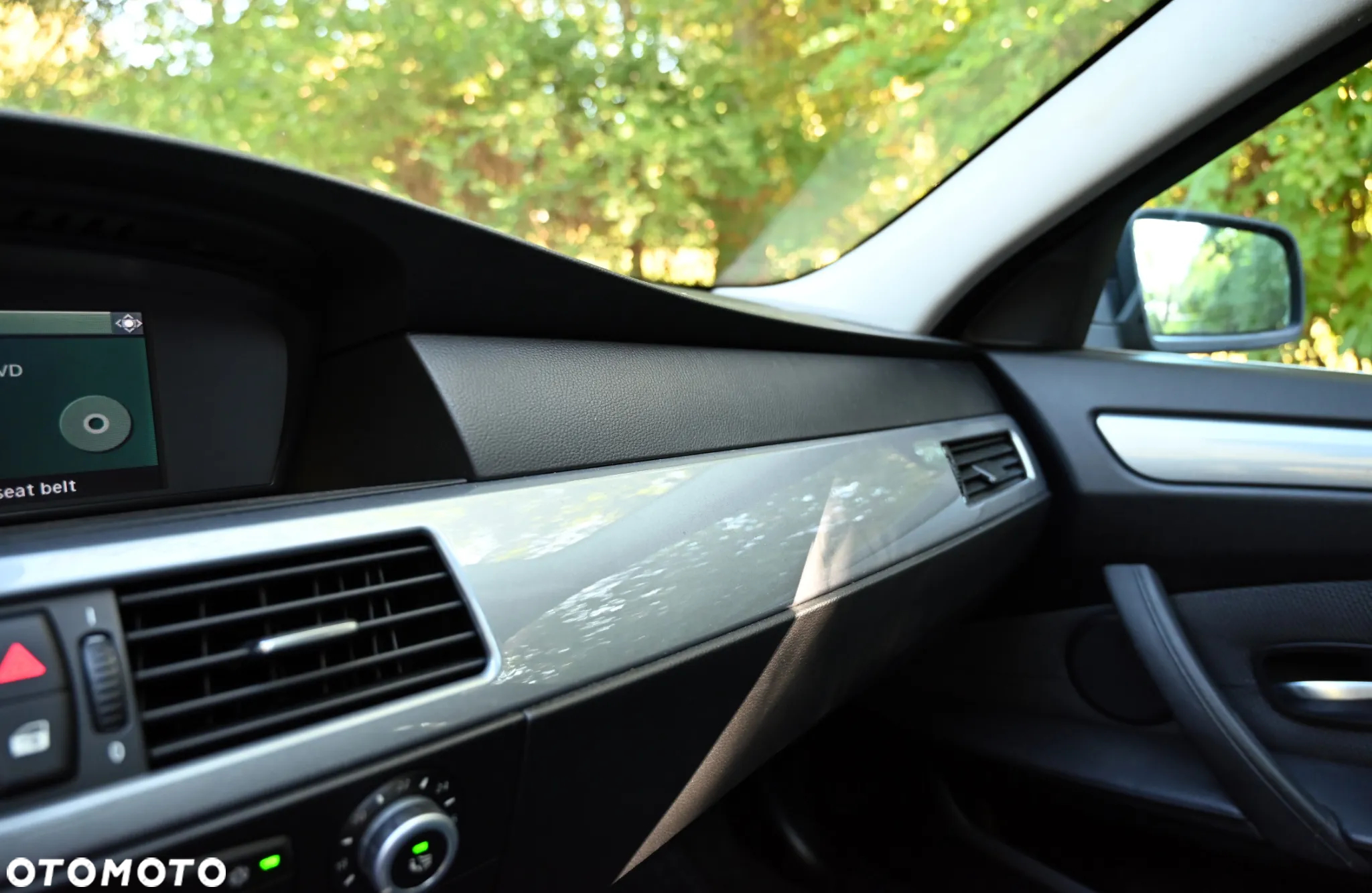 BMW Seria 5 - 32