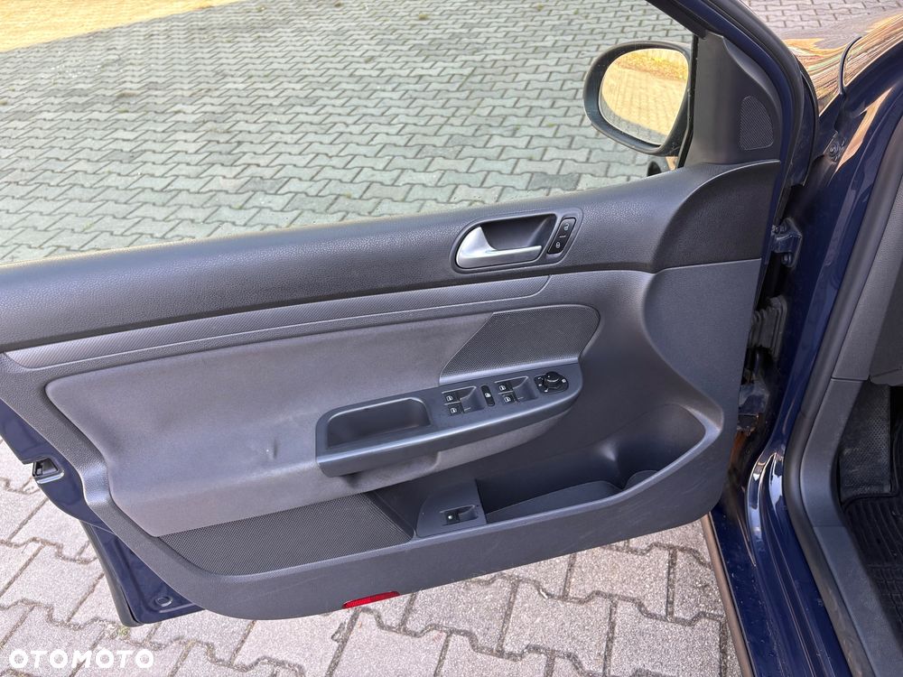 Volkswagen Golf 1.9 TDI Comfortline - 5