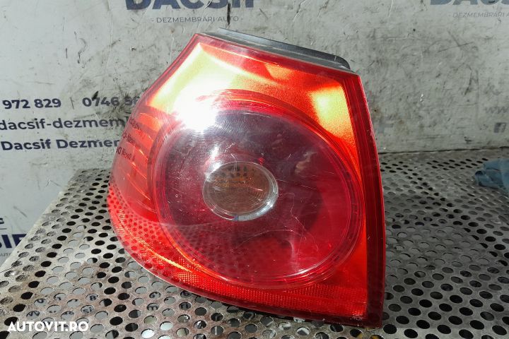 Lampa / Tripla stop stanga pe aripa Volkswagen VW Golf 5 [2003 - 2009 - 1