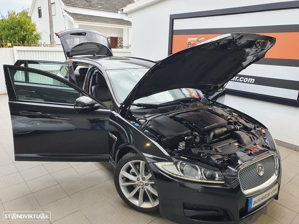 Jaguar XF Sportbrake 2.2 D Premium Luxury - 15