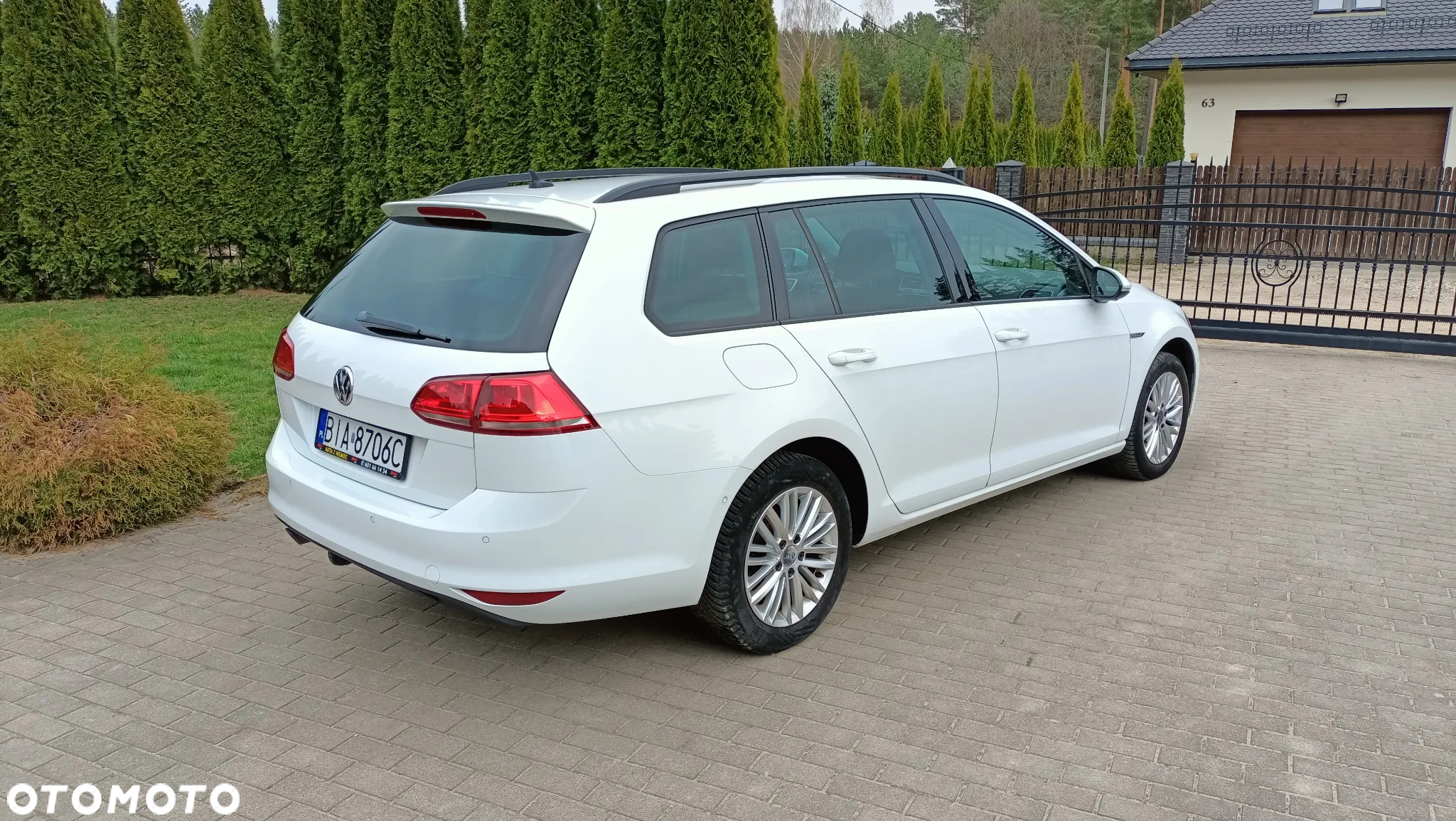Volkswagen Golf 1.6 BlueTDI Cup - 9