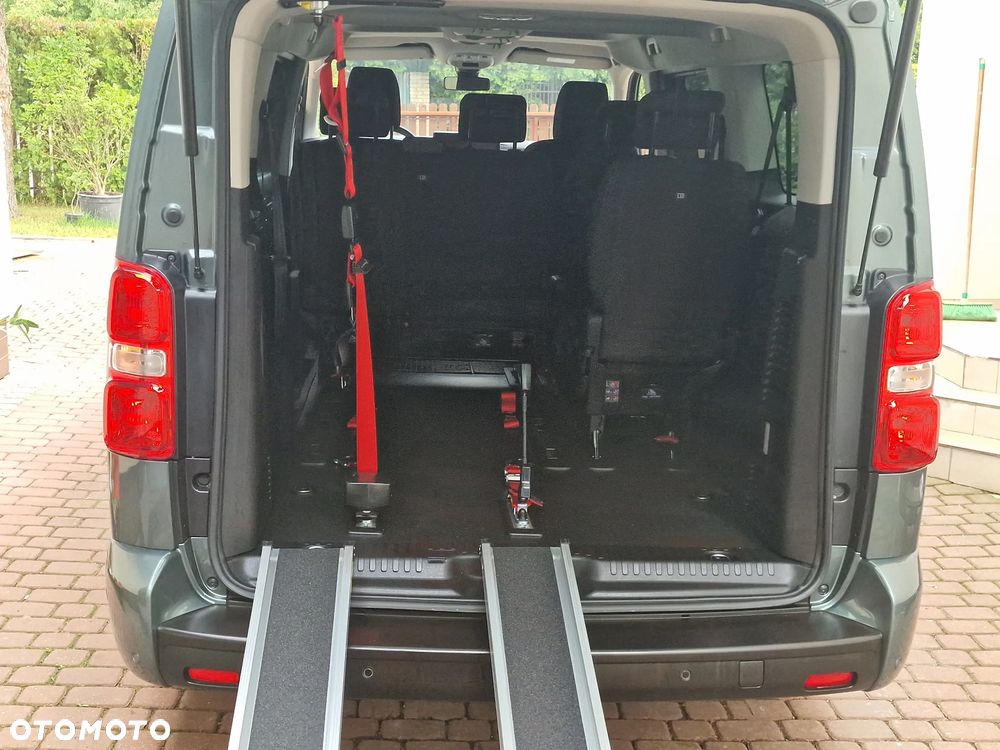 Peugeot Traveller 2.0 BlueHDi Long Business EAT8 - 20