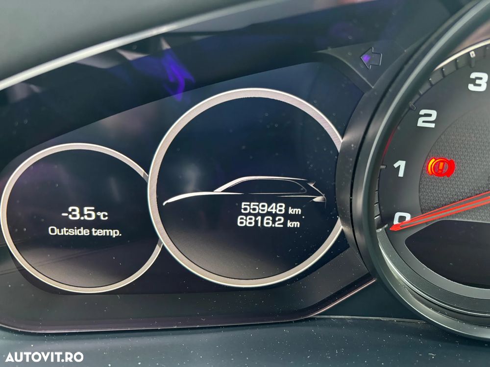 Porsche Cayenne - 24