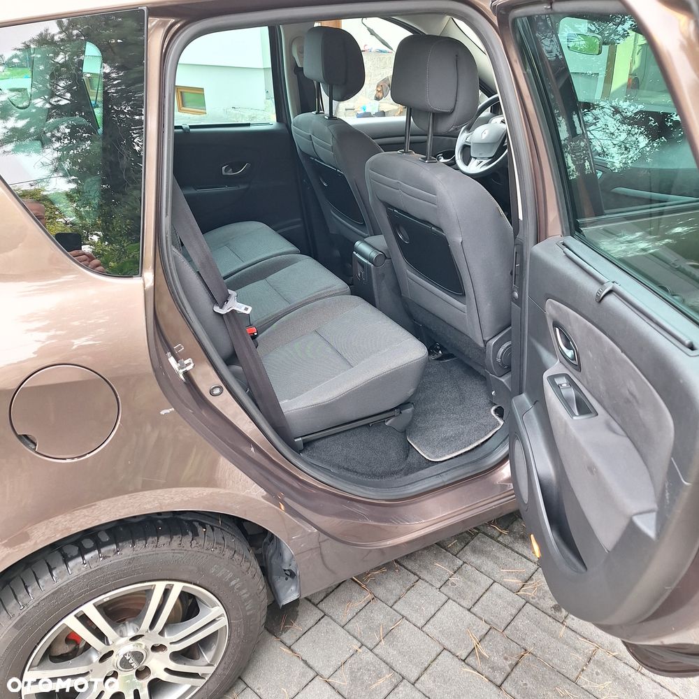 Renault Scenic 1.6 16V Expression - 13
