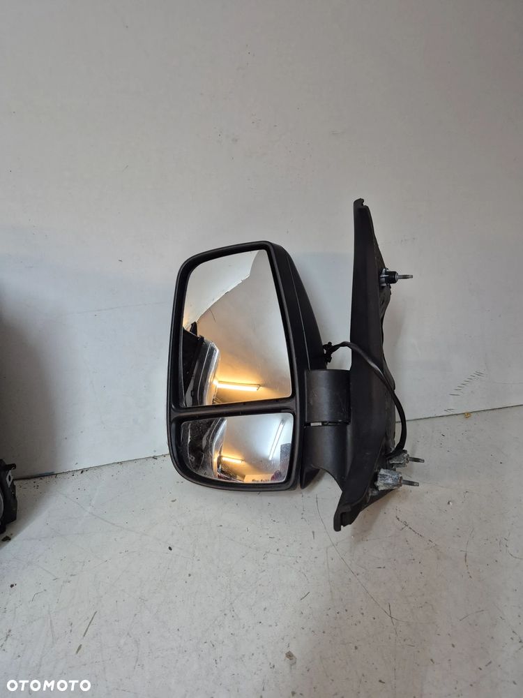 Ford Transit MK8 lusterko lewe BK31-17682-PD5JA6 - 1