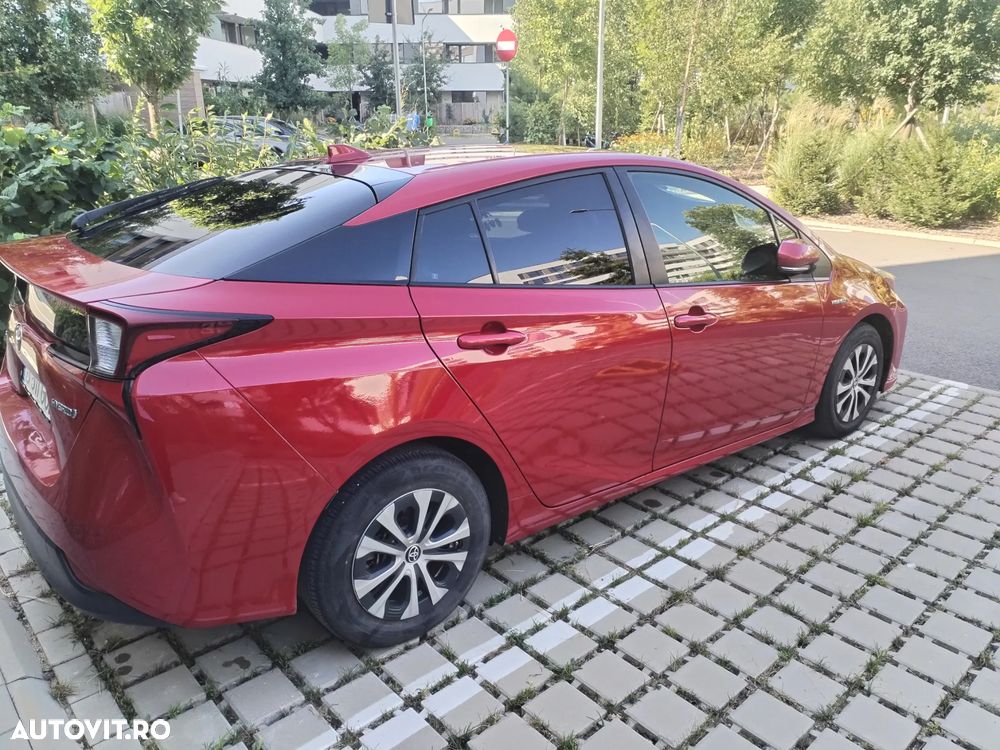 Toyota Prius - 3