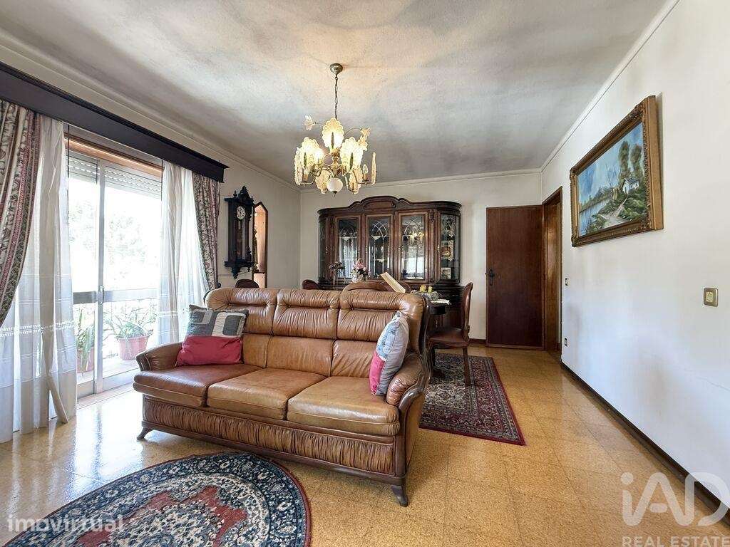 Ateliê T3 em Oiã de 335,81 m2 - Grande imagem: 4/37