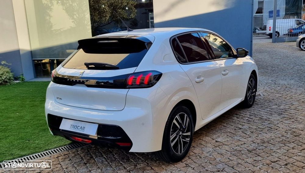 Peugeot 208 1.5 BlueHDi Allure Pack - 4