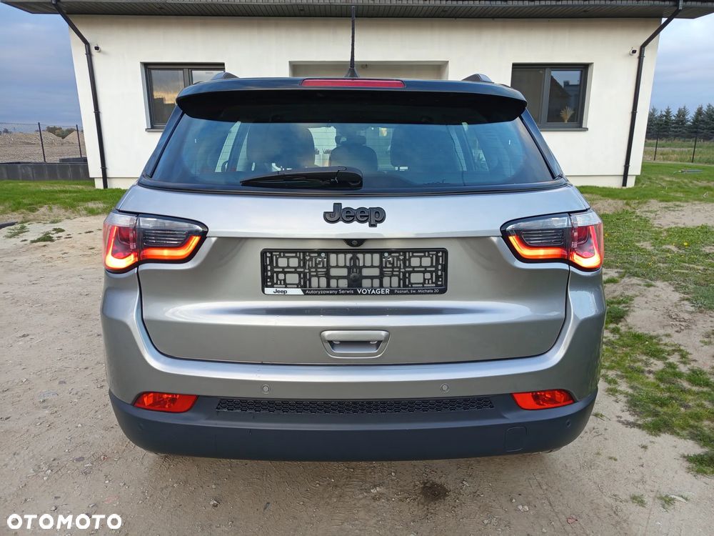 Jeep Compass 1.4 TMair Night Eagle FWD S&S - 18