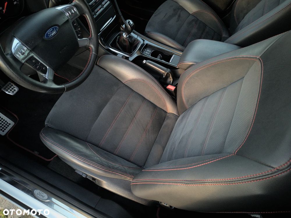 Ford Mondeo 2.2 TDCi Titanium S - 12