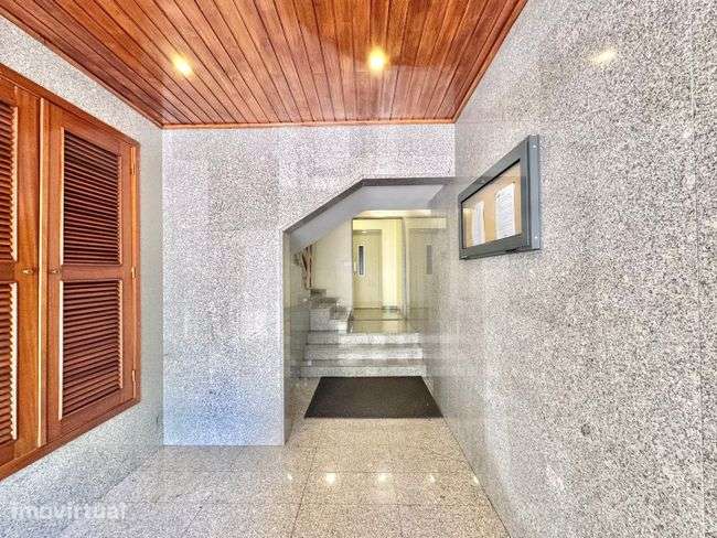 Apartamento T3 à venda em Braga - Grande imagem: 2/24