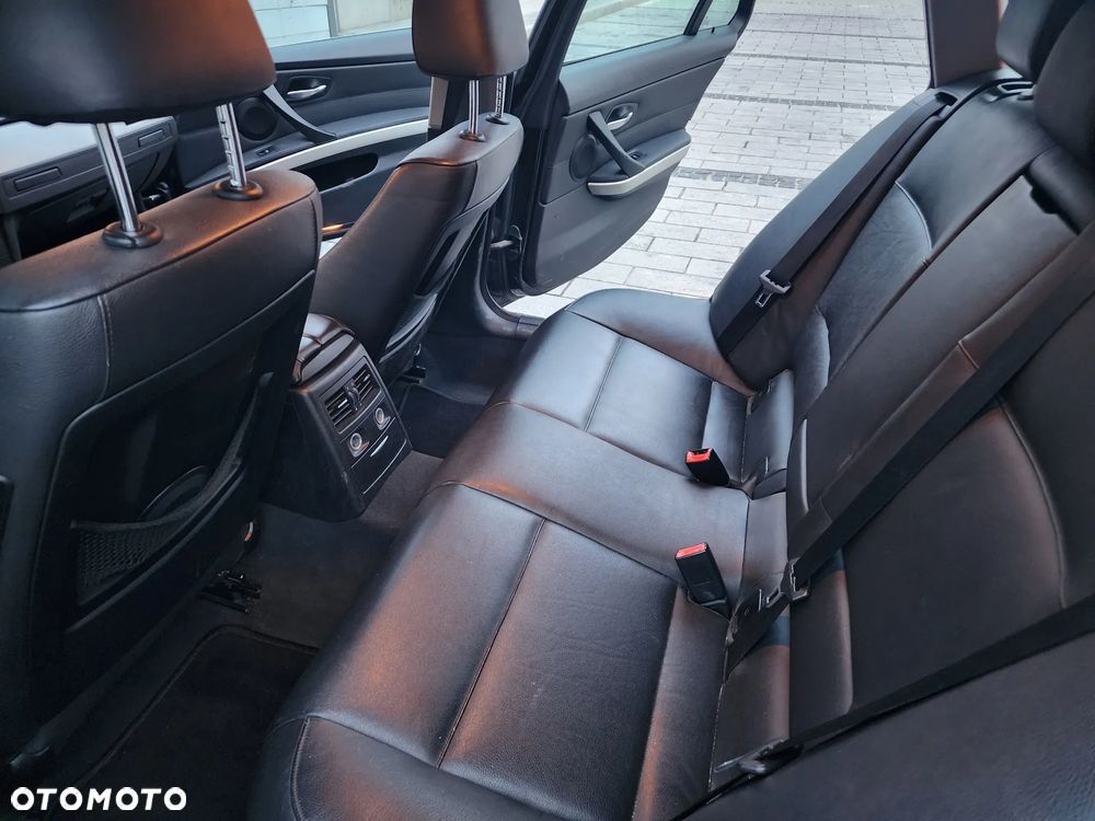 BMW Seria 3 - 10