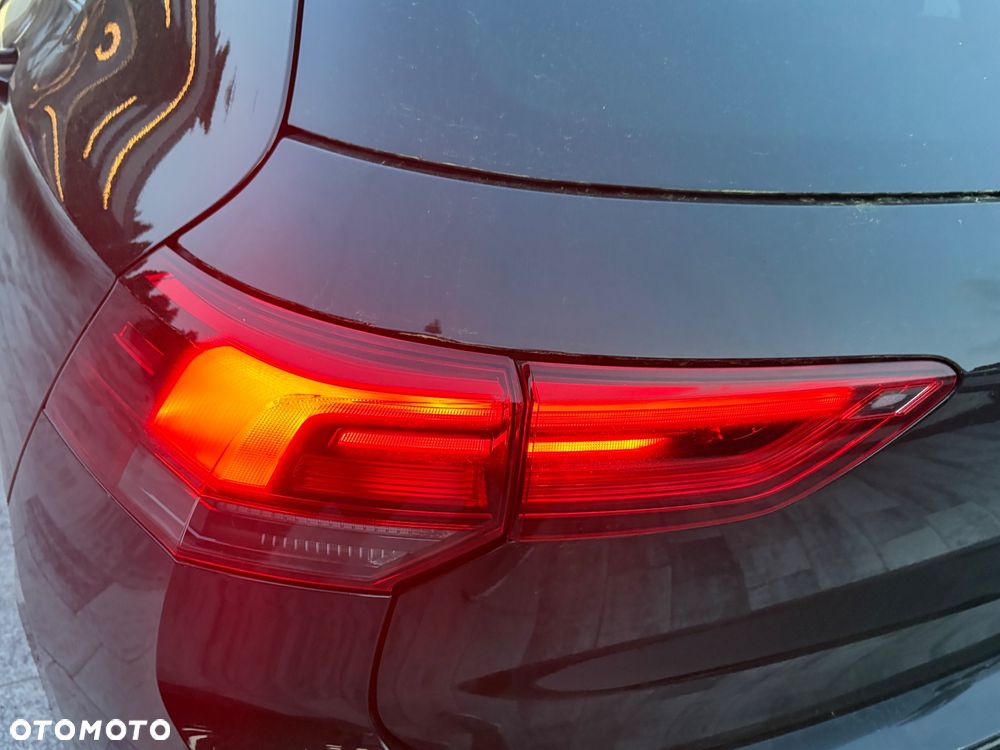 Volkswagen Golf - 32