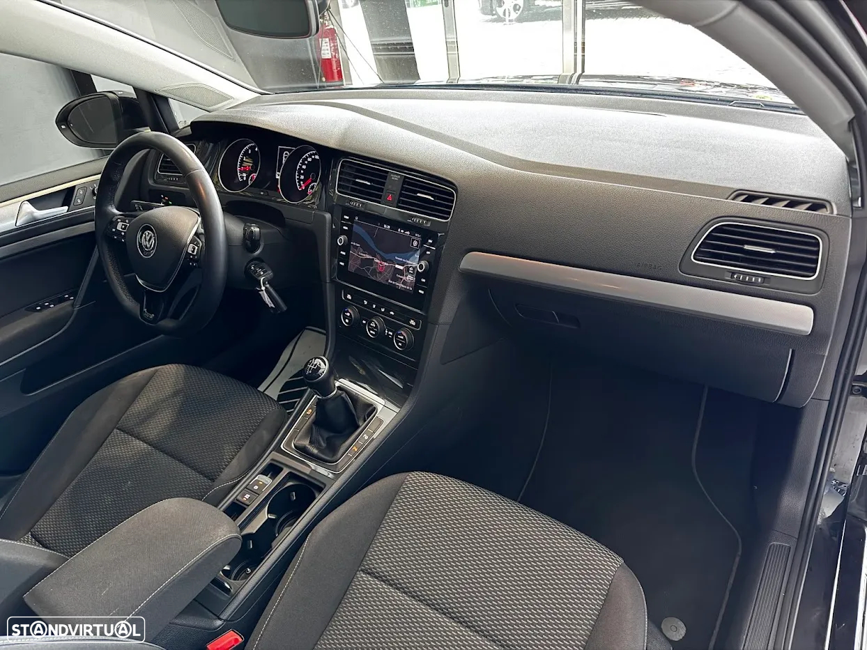 VW Golf 1.0 TSI BlueMotion Comfortline - 14