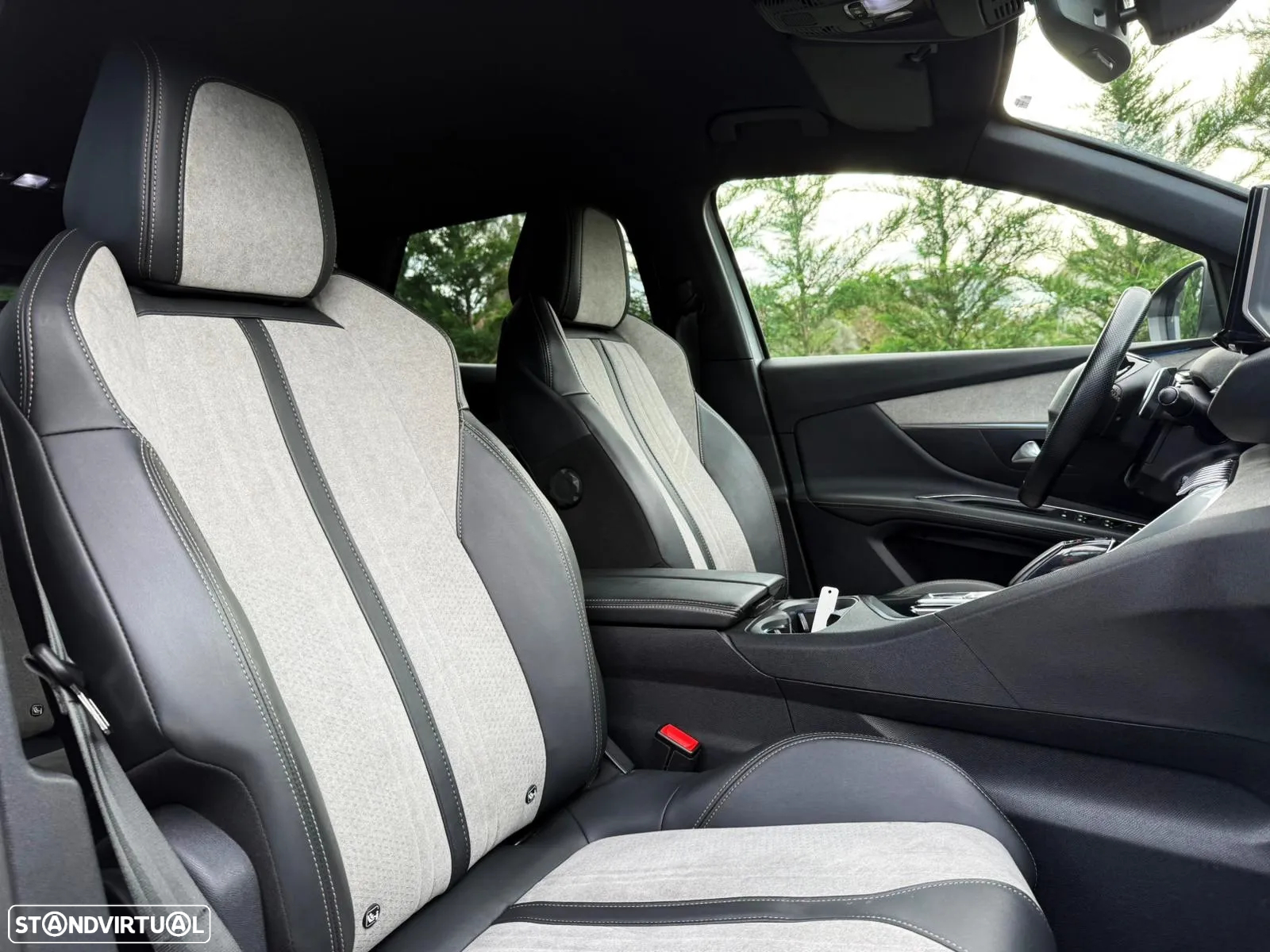 Peugeot 3008 1.6 Hybrid GT Line e-EAT8 - 18