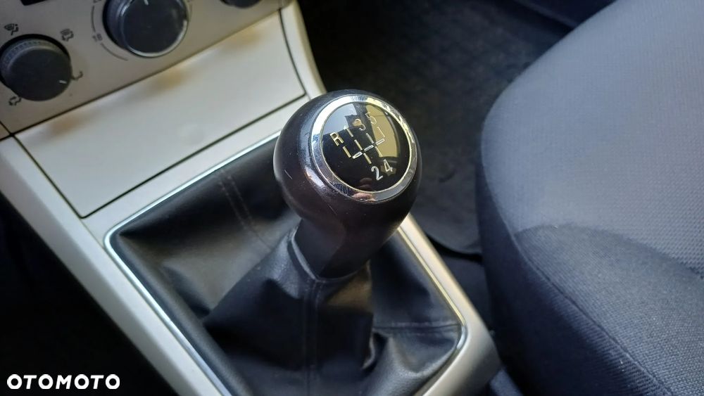 Opel Astra - 21
