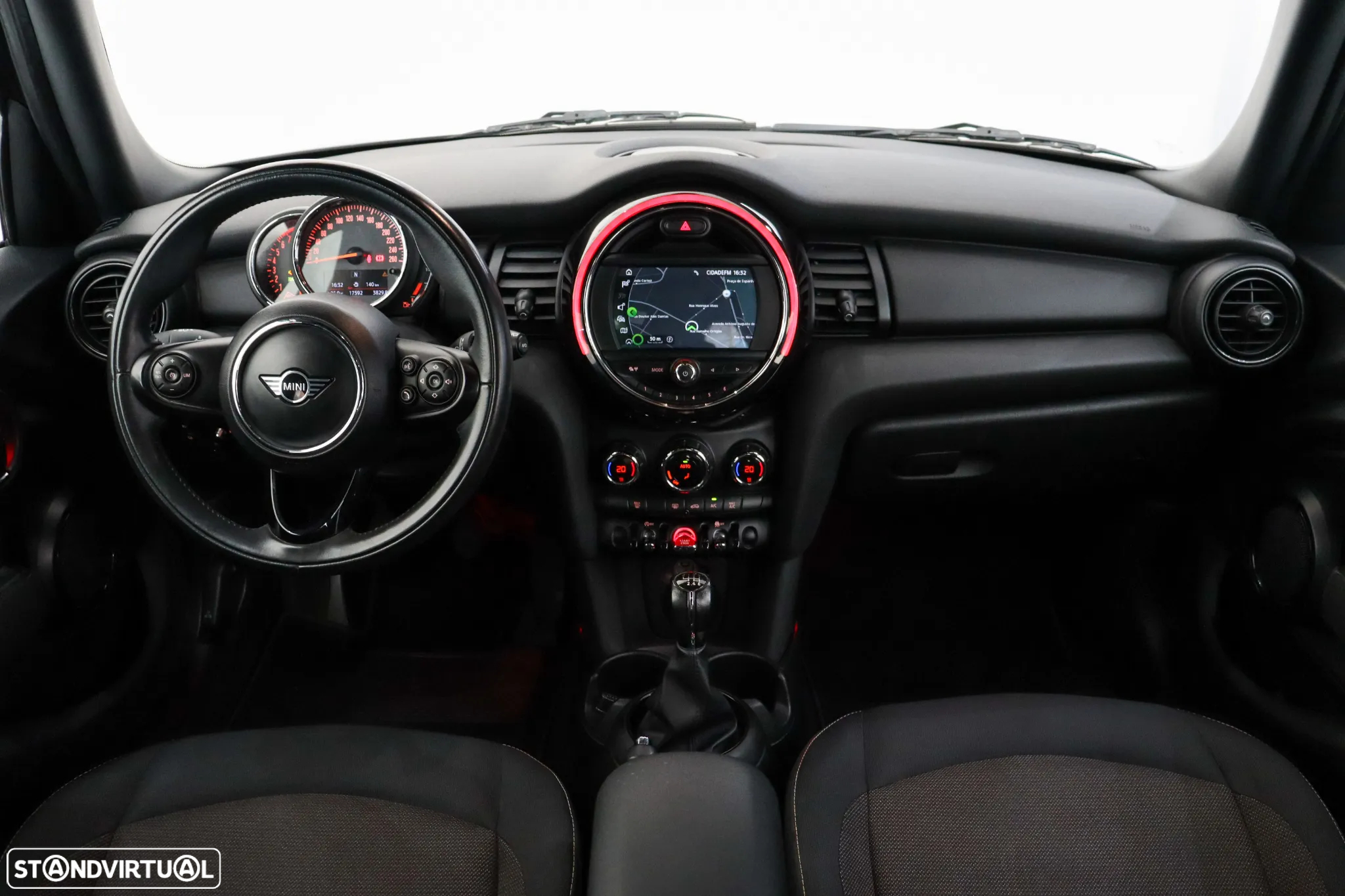 MINI 5 Portas One - 21