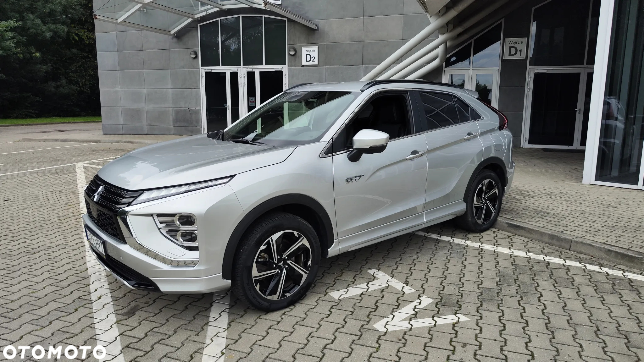 Mitsubishi Eclipse Cross 2.4 PHEV Invite Plus - 2