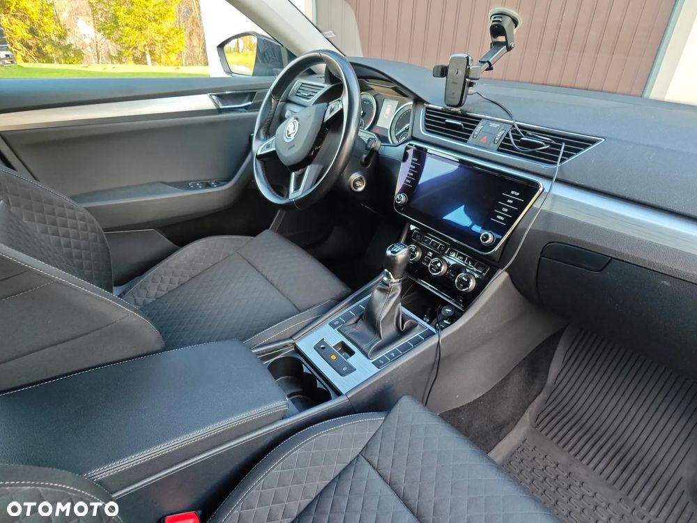 Skoda Superb 1.5 TSI Ambition - 17