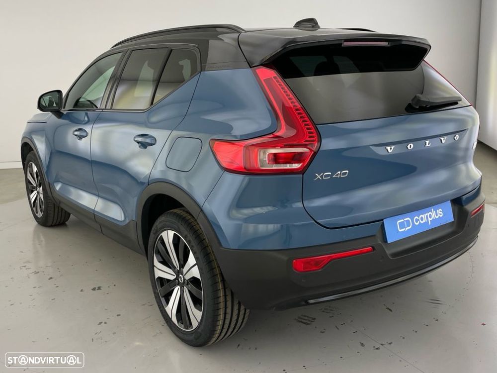 Volvo XC 40 Recharge Twin Plus — fotografia 24