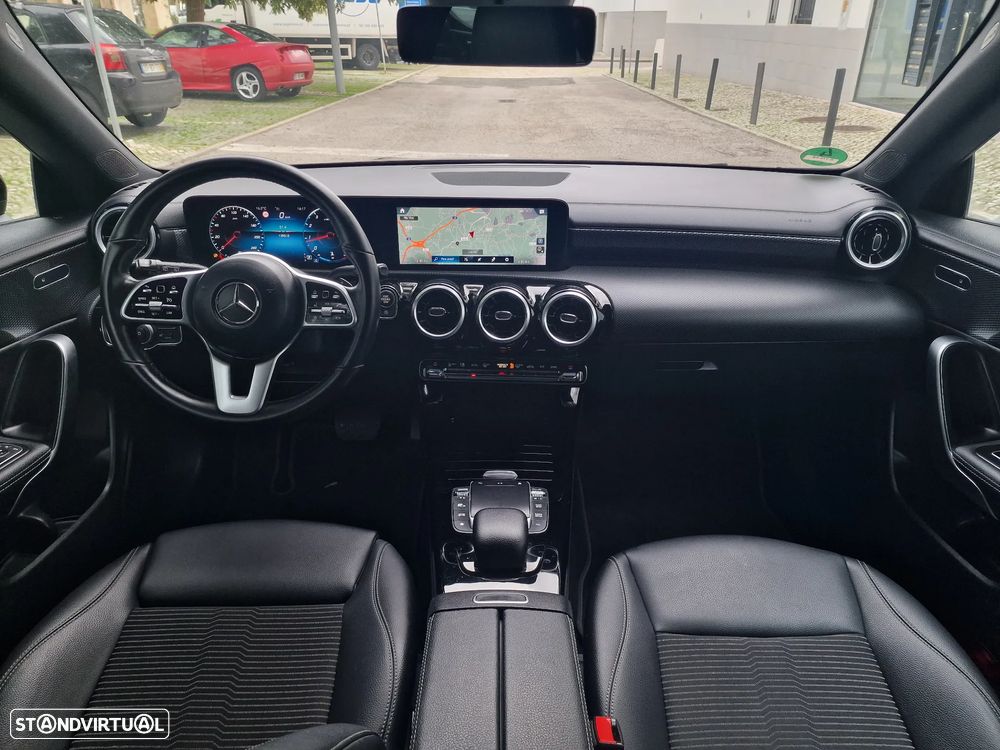 Mercedes-Benz CLA 200 7G-DCT Edition Progressive Line - 17