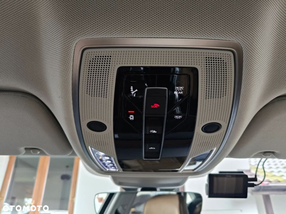 Audi A8 L 55 TFSI mHEV Quattro Tiptr - 21