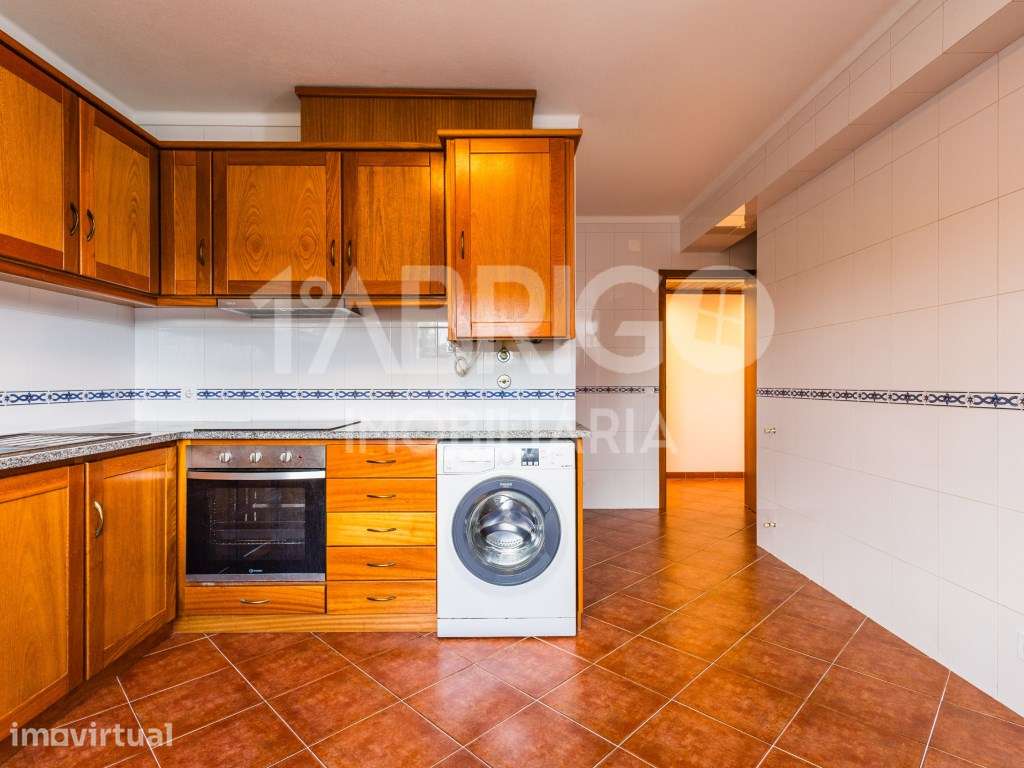 Apartamento T2 Gândara dos Olivais - Grande imagem: 2/24