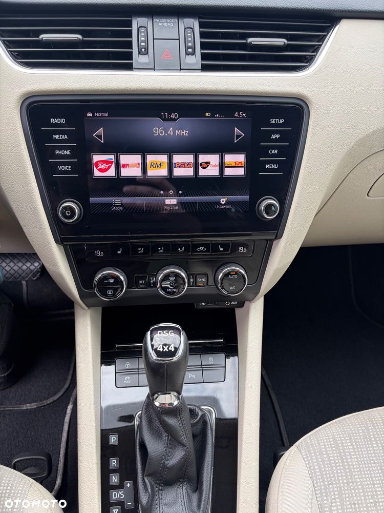 Skoda Octavia 2.0 TDI SCR 4x4 Style DSG - 19