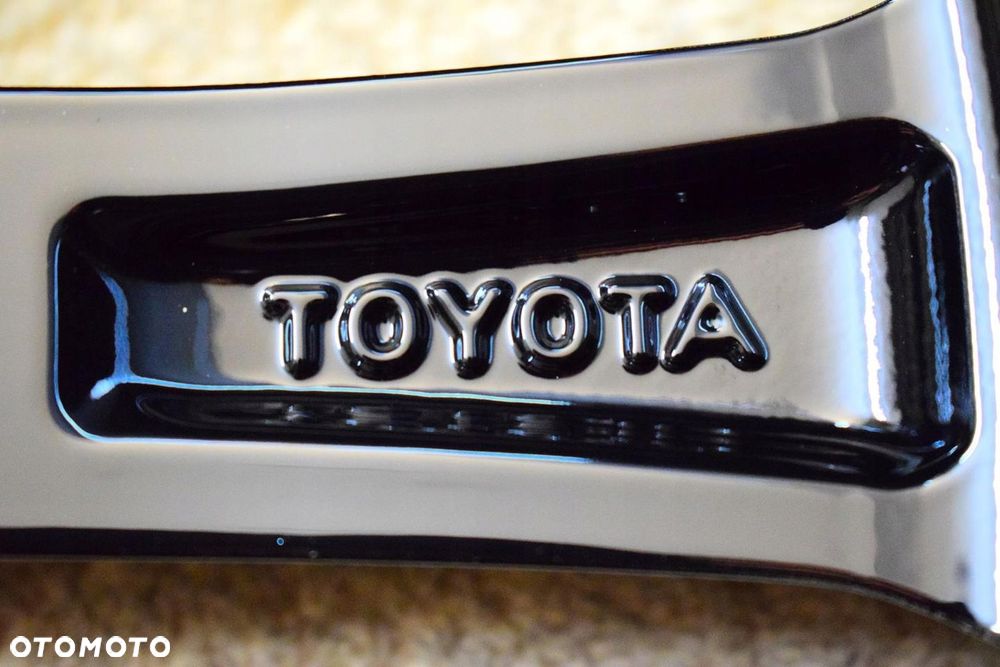 TOYOTA 19 RAV4 V Hybrid Nowy Model Oryginał Jak Nowe - 7